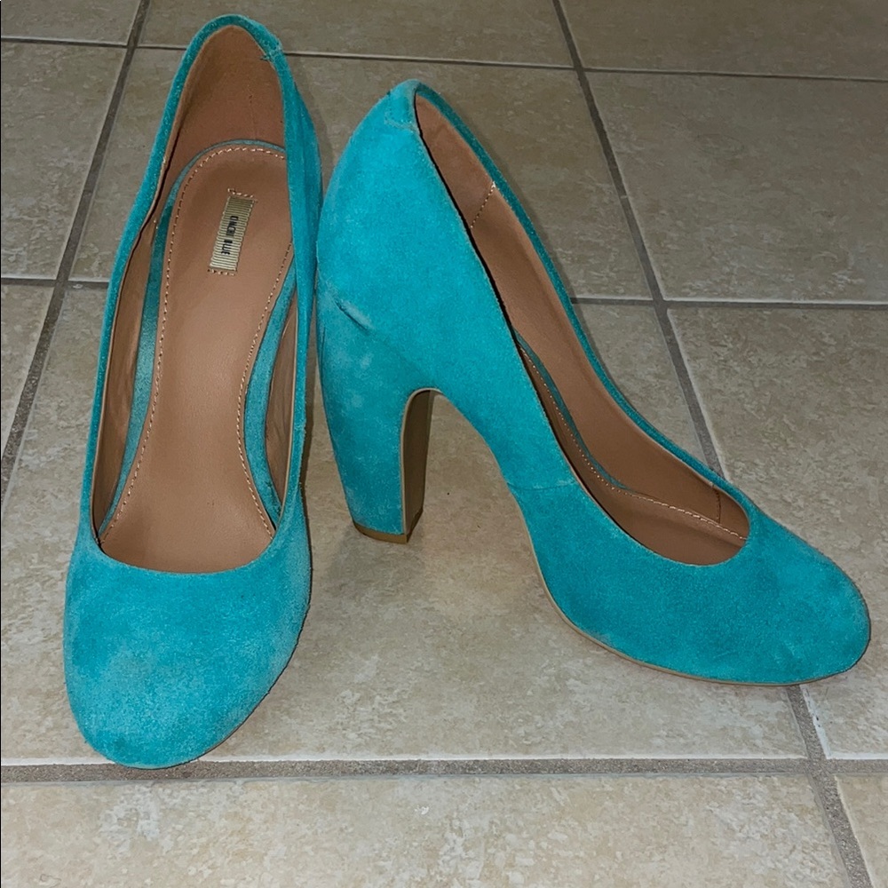 Kimchi Blue Heels Blue Chunky Pumps